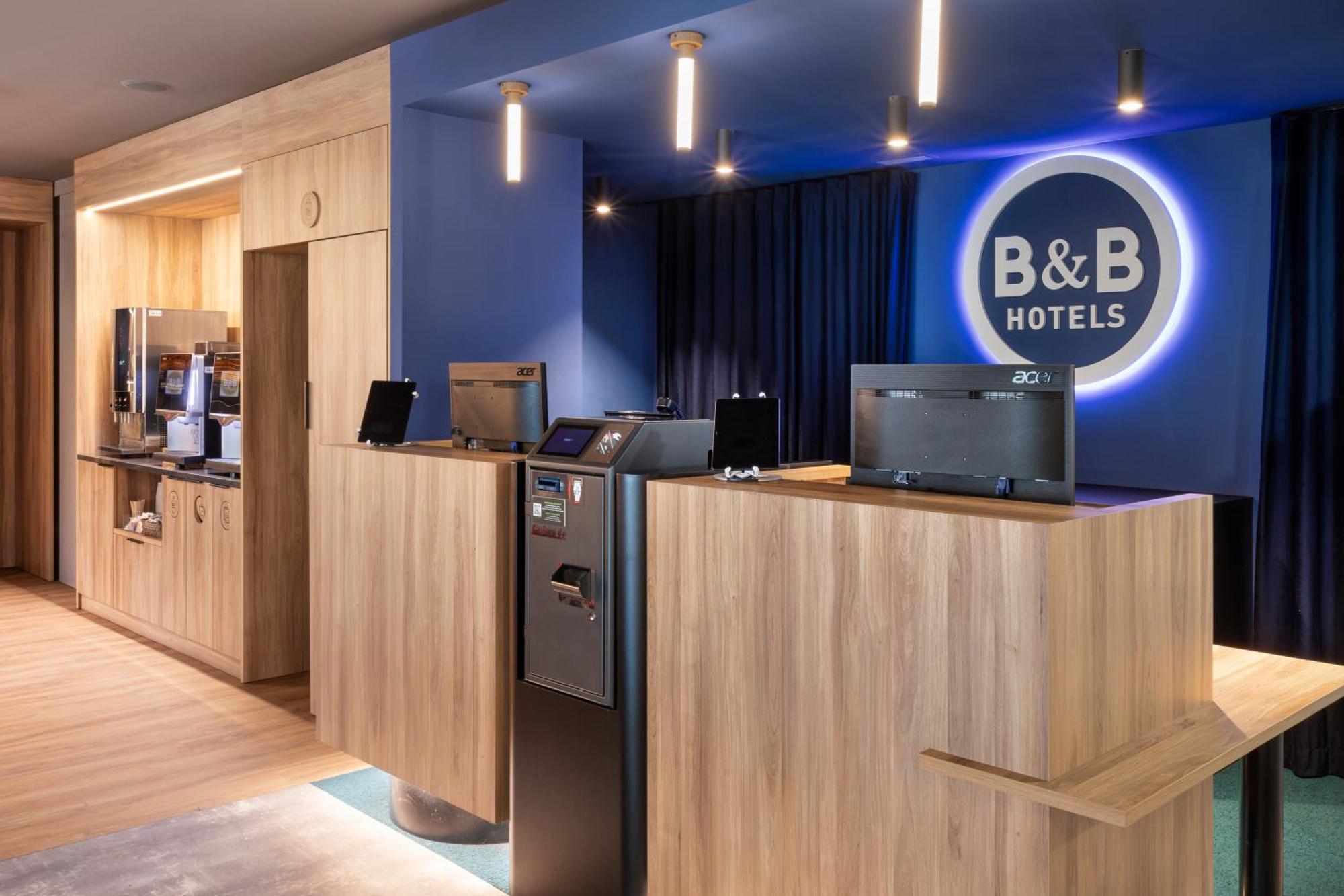 B&B Hotel Barcelona รูบี ภายนอก รูปภาพ