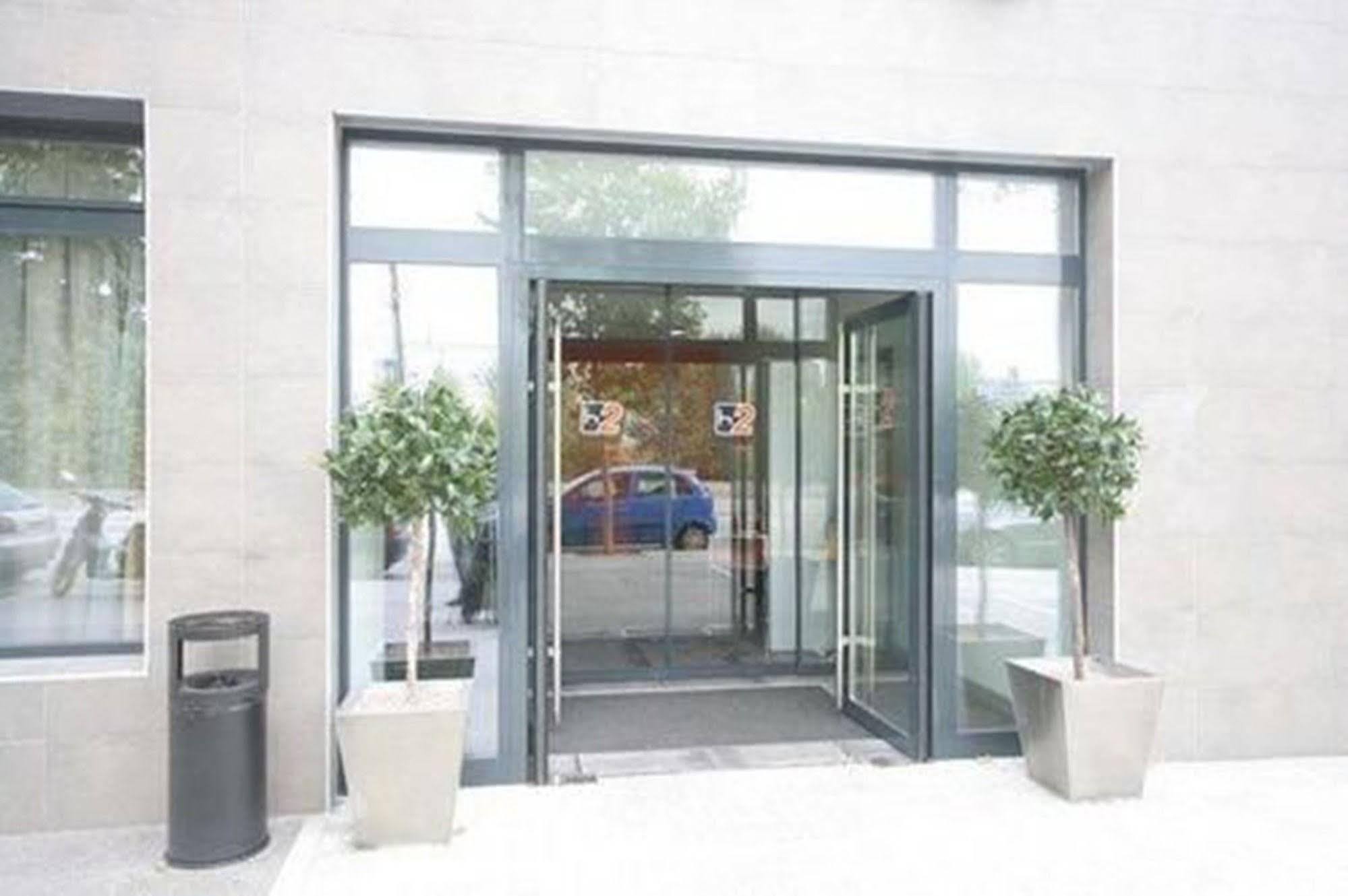 B&B Hotel Barcelona รูบี ภายนอก รูปภาพ