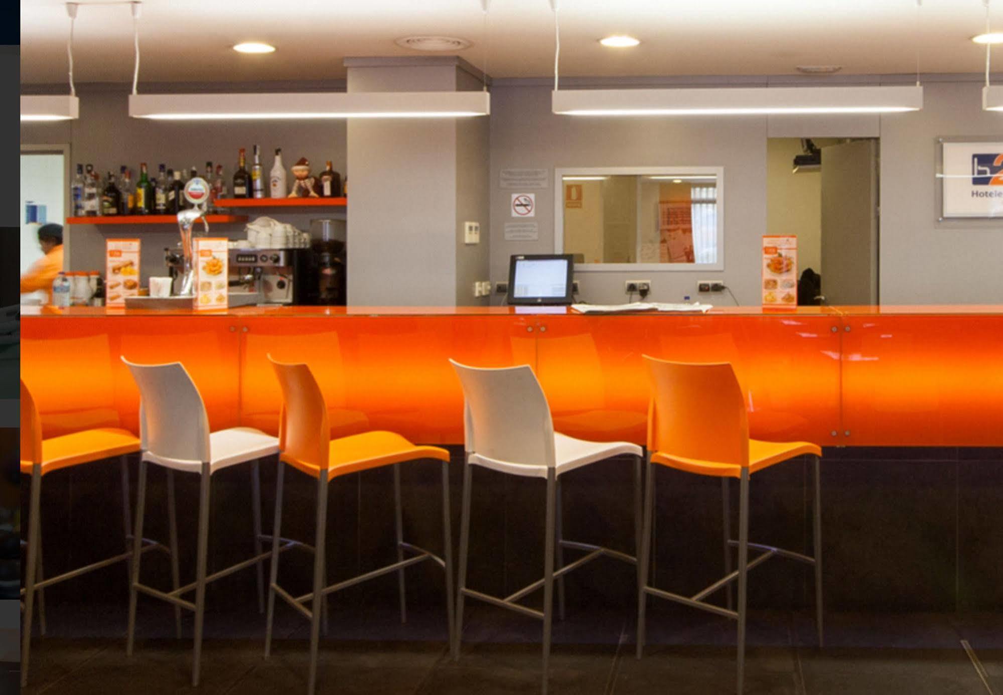 B&B Hotel Barcelona รูบี ภายนอก รูปภาพ