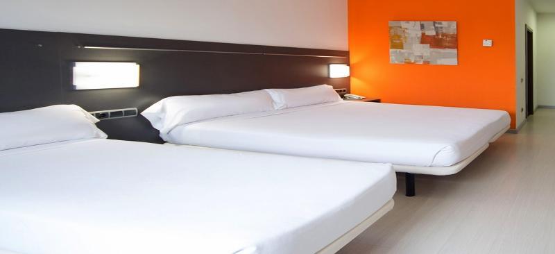 B&B Hotel Barcelona รูบี ภายนอก รูปภาพ