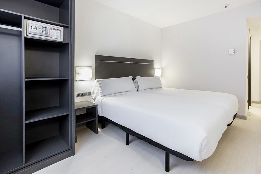 B&B Hotel Barcelona รูบี ภายนอก รูปภาพ